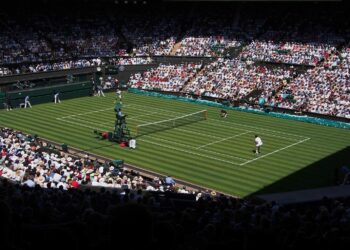 deporte tenis tenista pang renlong amaño partidos arreglo expulsado